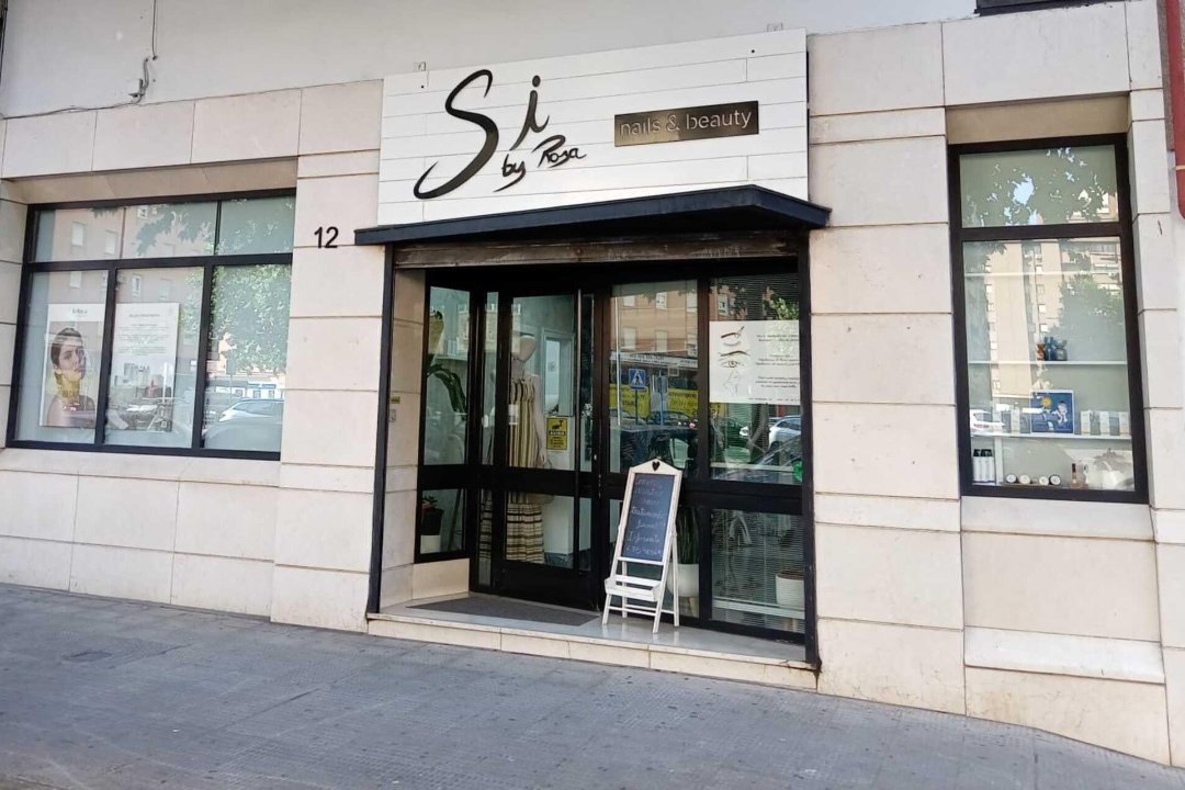 Salón de Belleza y Uñas SI by Rosa Beauty & Nails - Talavera de la Reina, Talavera de la Reina