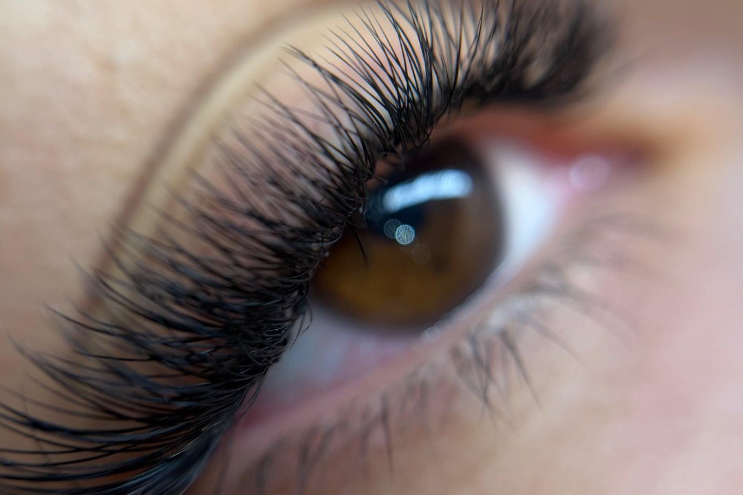 Nati Lash & brow, San Carlo all'Arena, Napoli