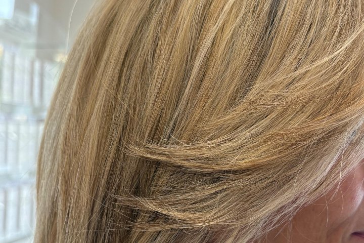 V Hair Studio - Coiffure Brescia - Photo de galerie - OneBooking