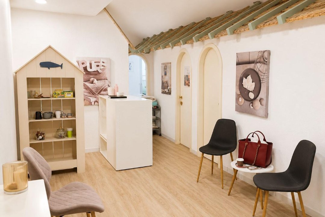 Zyra beauty, Bourg-de-Four, Genf