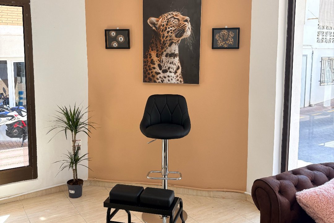 Kora Nails Studio, Castaño-Mirasierra, Granada