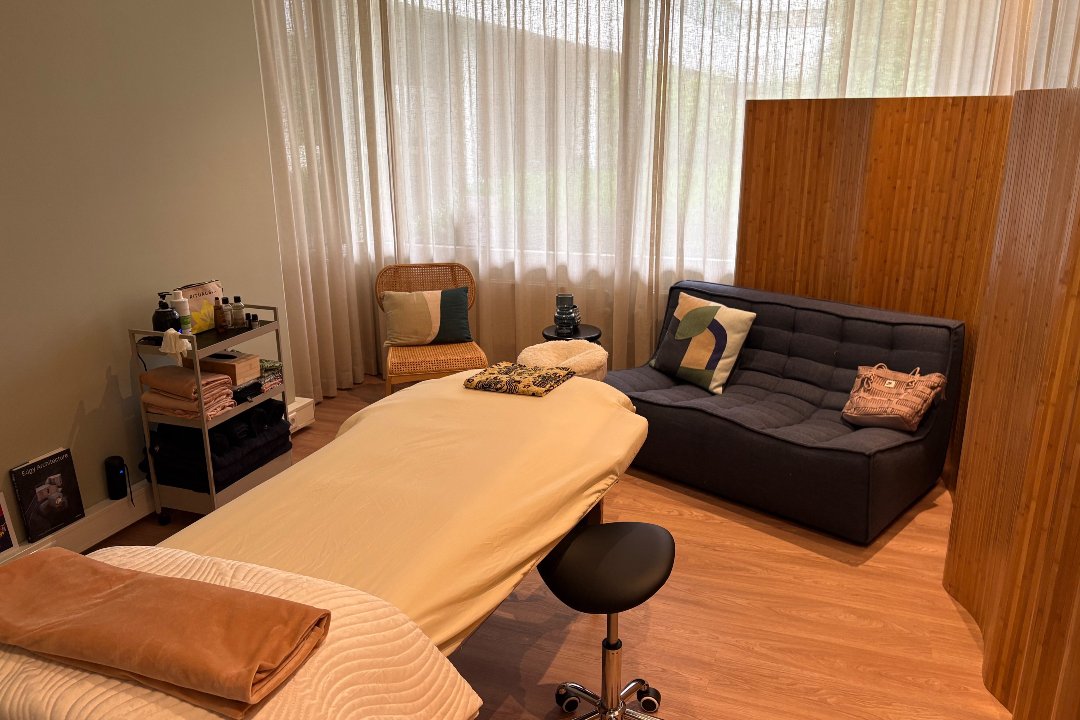 Aryoga by Lisa - massages & yoga, AFAS Live, Amsterdam