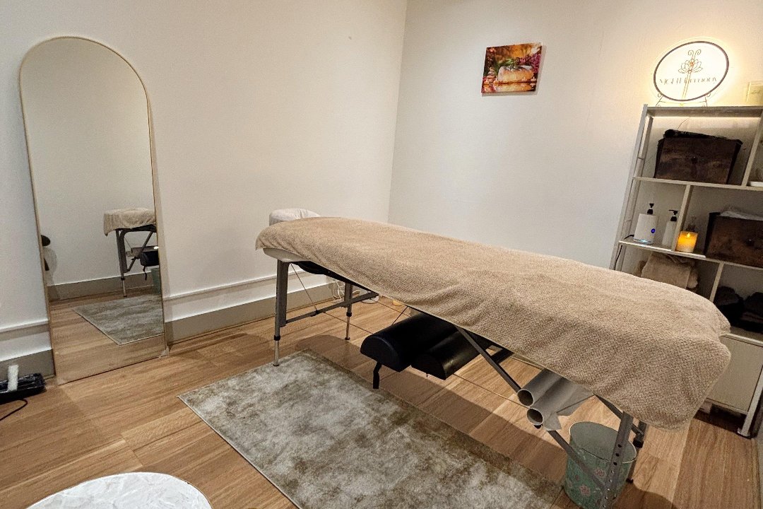 Magic Hands Harmony, Wigmore Street, London