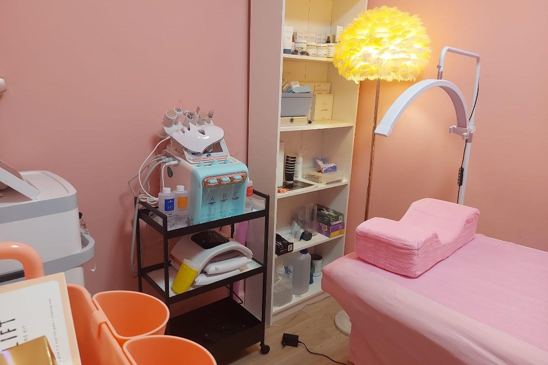 Somedskin&beauty, Saint-Pierre, Etterbeek