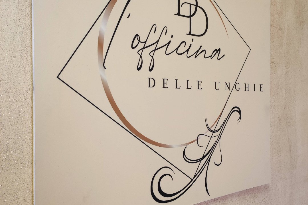 L'Officina delle Unghie e Diamoci un Taglio, Casei, Lombardia
