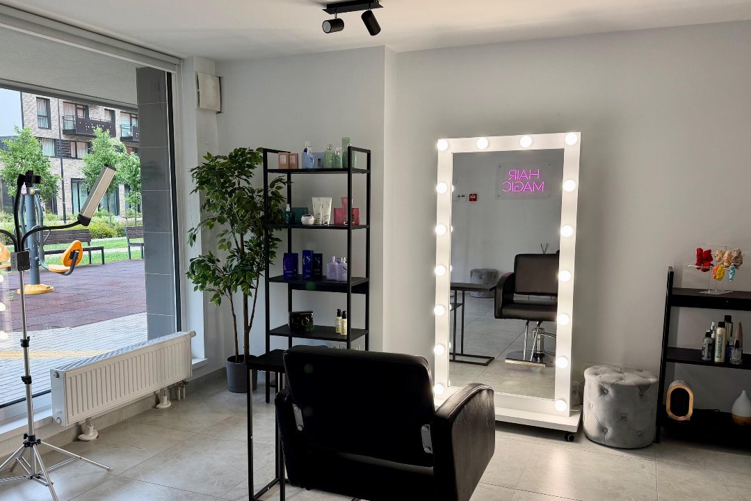 NanoGlow "Dziuls Hair Magic Studio", Šnipiškes, Vilnius