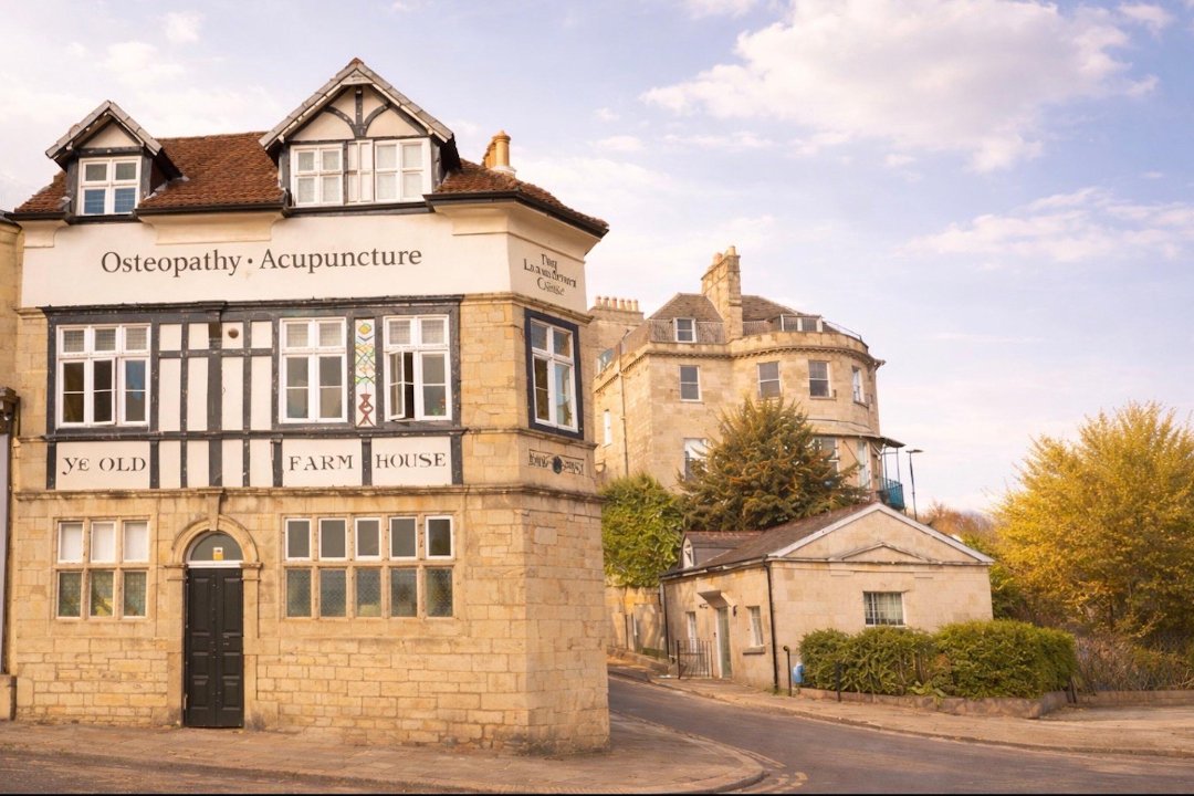 Rebecca Garcia Levy - Deep Tissue Massage & Lymphatic Drainage Specialist, Bath