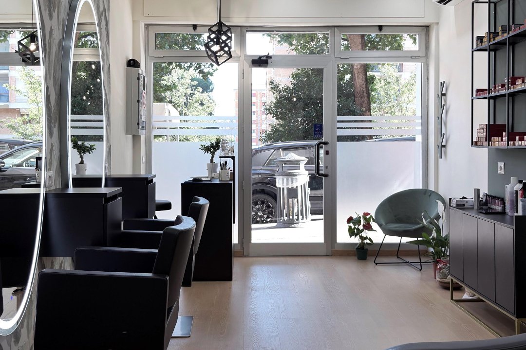 Vincis Hairstudio, Bufalotta, Roma