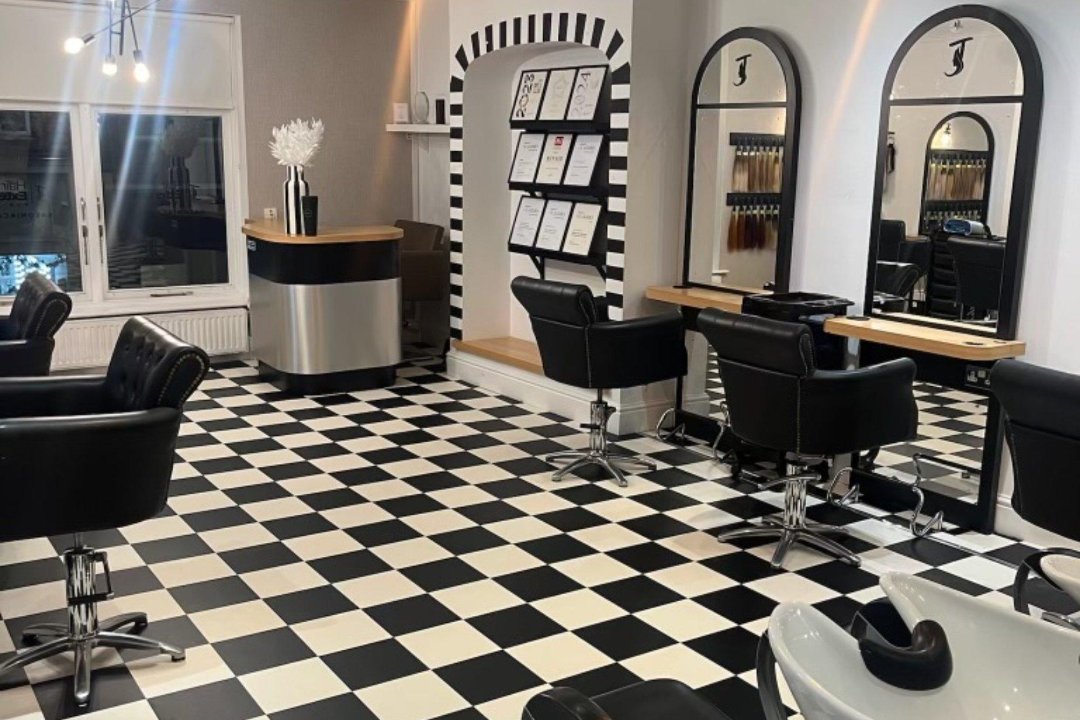Nails by Mackenzie, Mansfield, Nottinghamshire