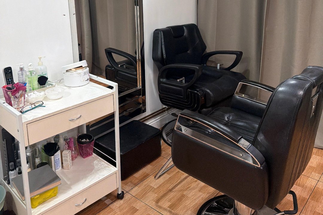 Roop Beauty & Boutique, Langley Green, Birmingham