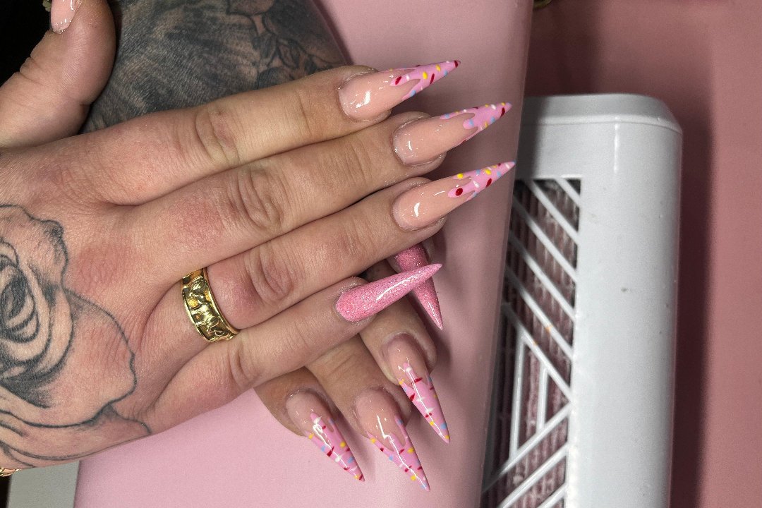 Beauty and Nails by Mila, Keplerplatz, Wien