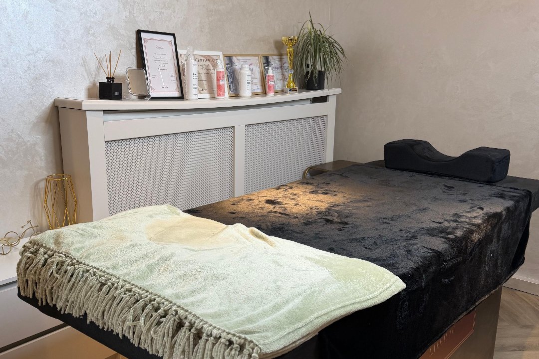 ビューティーコンシェルジュ  Mystic Mystic Sphynx | Schoonheidssalon in Jonker Fransstraat, Rotterdam