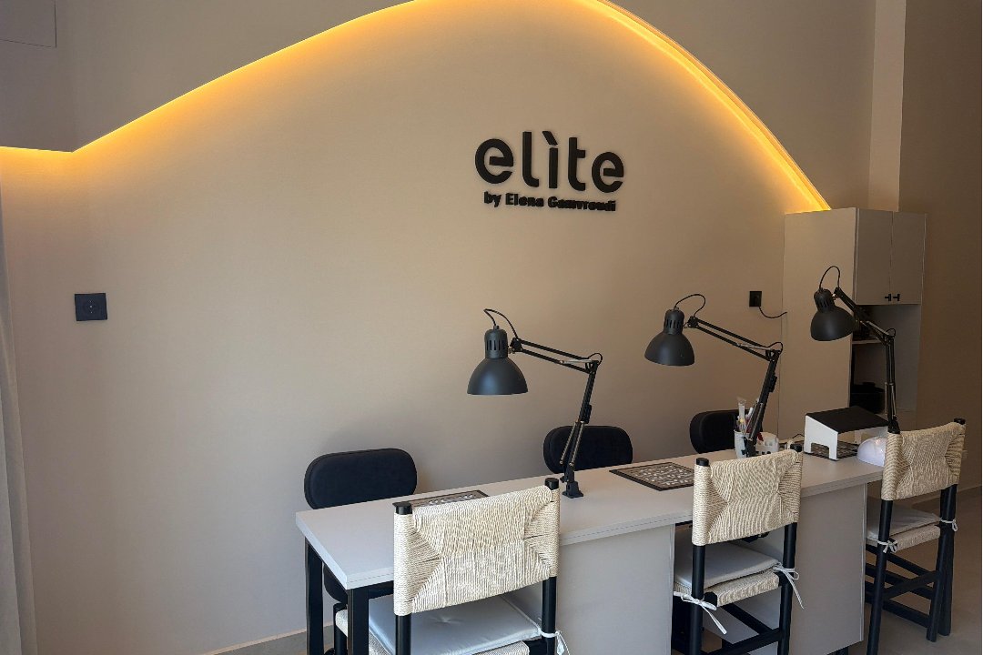 Elite by Elena Gamvroudi, Ηλιούπολη, Αττική