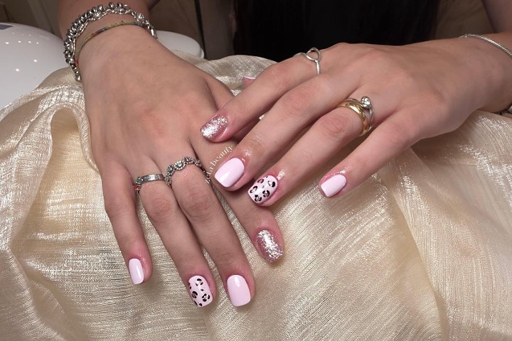 Zeta Beauty Studio - Onglerie Modena - Photo de galerie - OneBooking