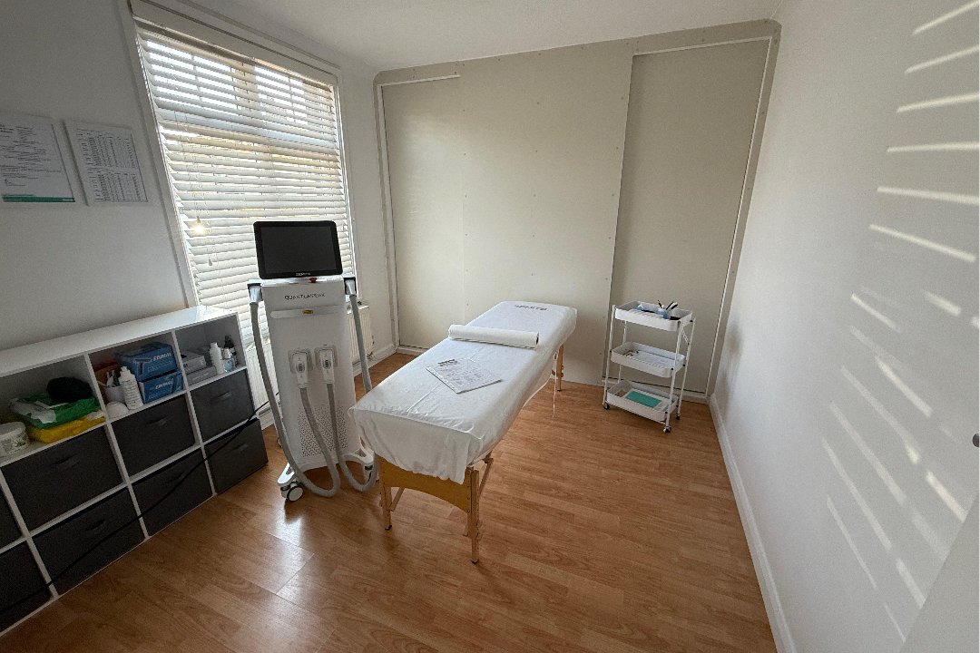 Marcela’s Beauty Studio, Watling Park, London