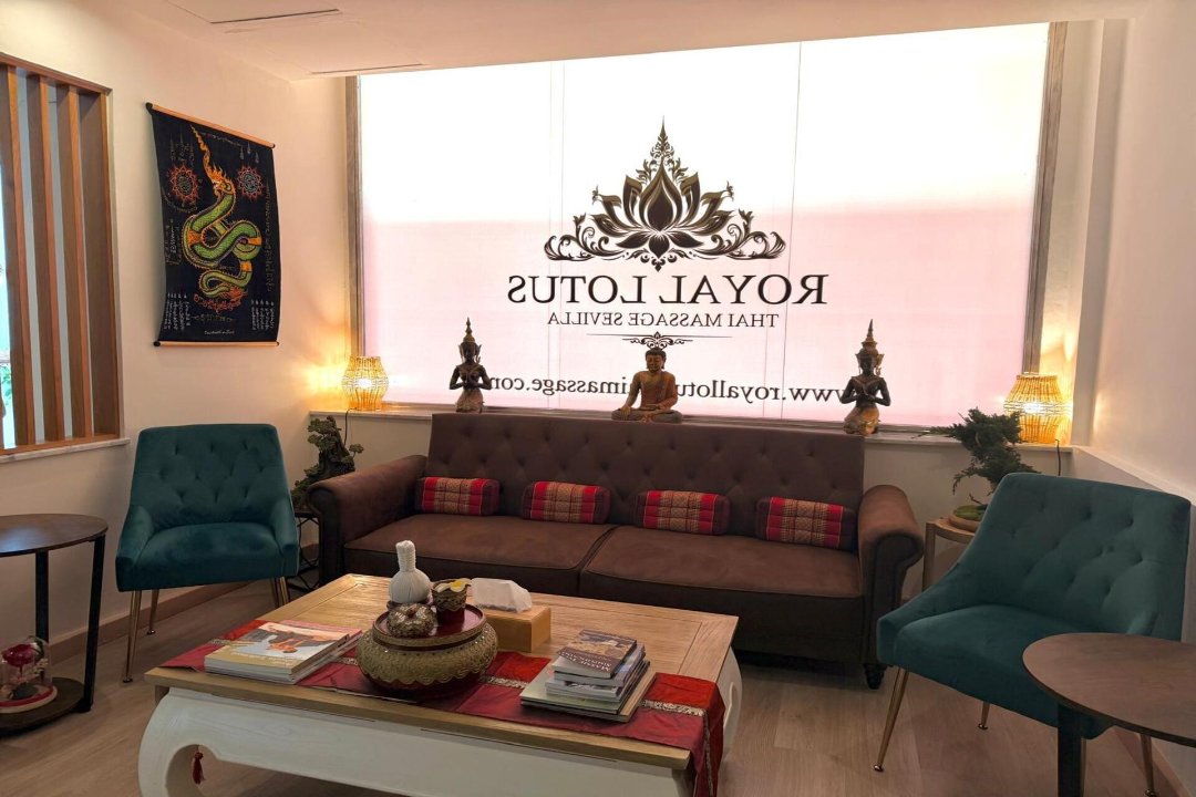Royal Lotus Thai Massage Sevilla, Los Remedios, Sevilla