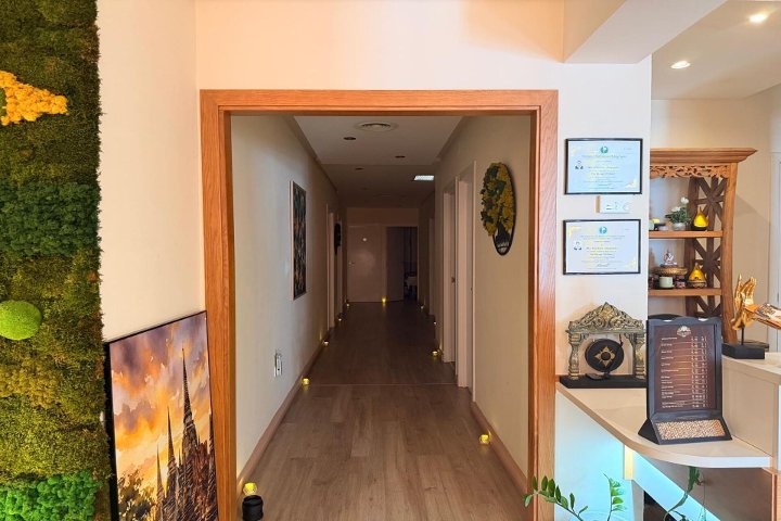 Royal Lotus Thai Massage Sevilla - Massage Sevilla - Photo de galerie - OneBooking