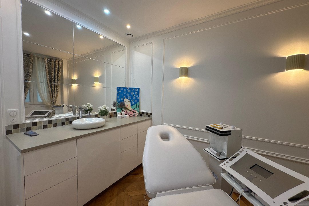 Holistic Beauty, Rue de Charenton, Paris