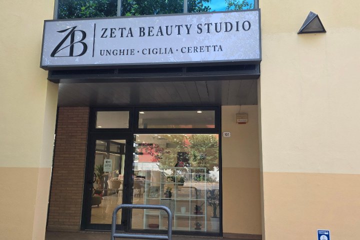 Zeta Beauty Studio - Onglerie Modena - Photo de galerie - OneBooking