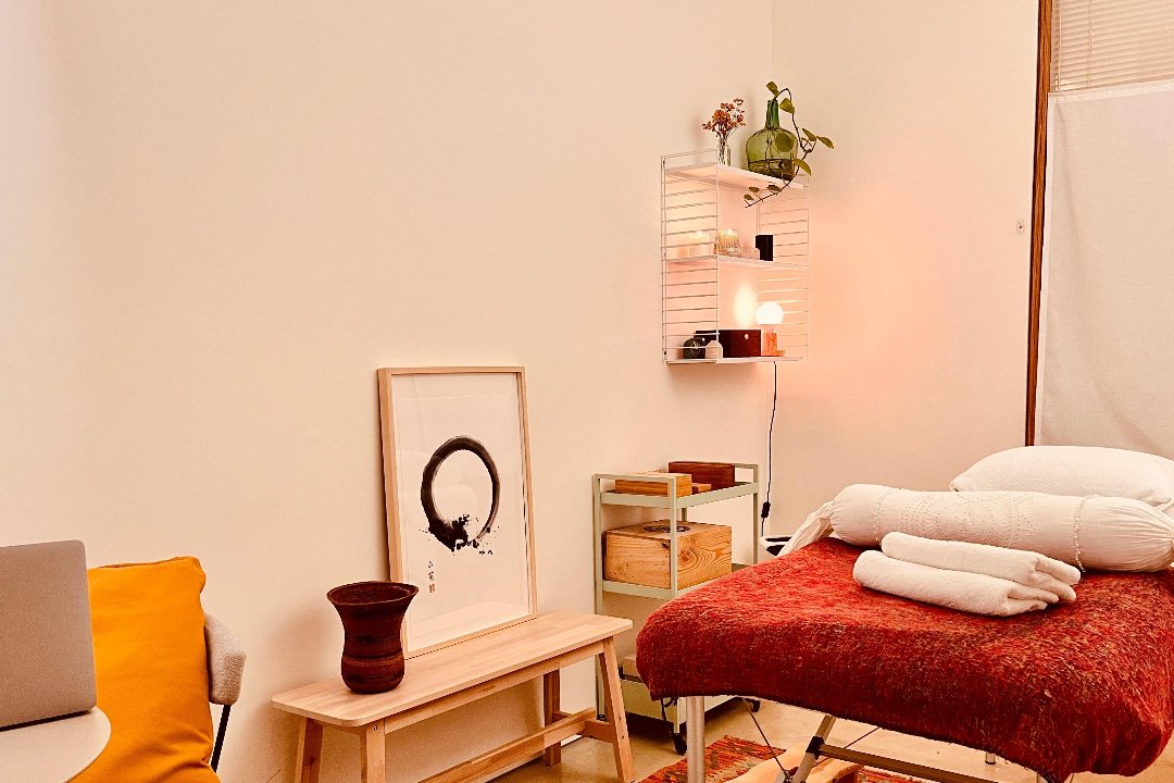 Olivia Kyu - Acupuntura -/-Acupuncture, Vila de Gràcia, Barcelona