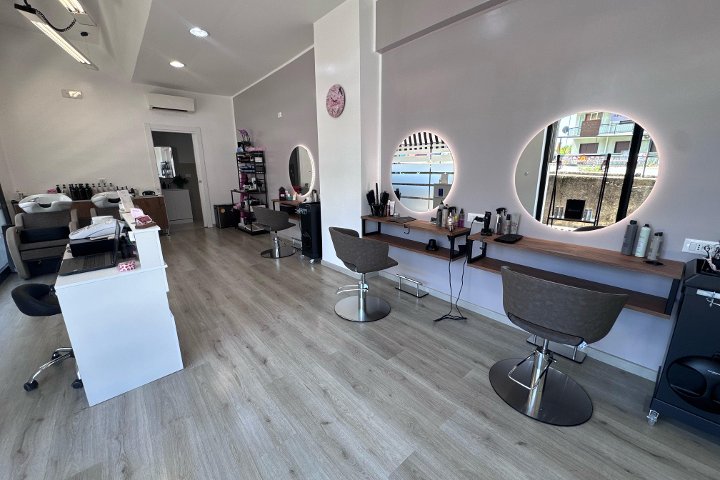 Martina HairLab