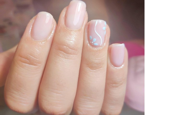 Nails By Nanda 1 - Onglerie Fuenlabrada - Photo de galerie - OneBooking