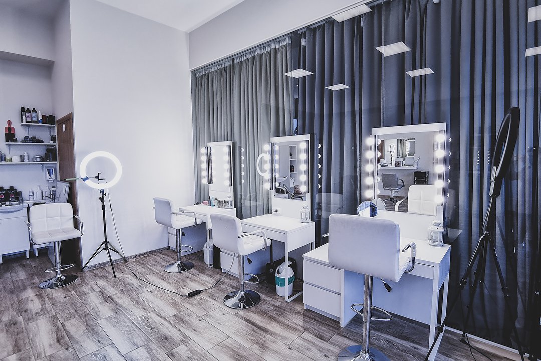 Beauty Revolution, Karoliniškes, Vilnius