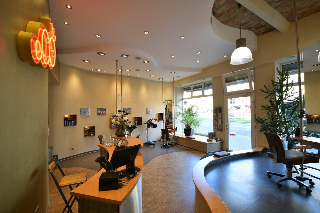 locke glatze in der greifswalder strasse friseur in prenzlauer berg berlin treatwell
