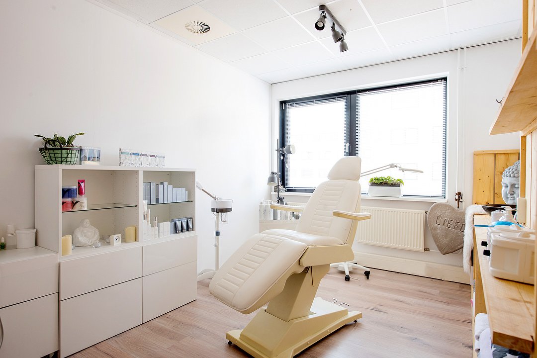 Beautysalon Happy, Plaspoelpolder, Zuid-Holland