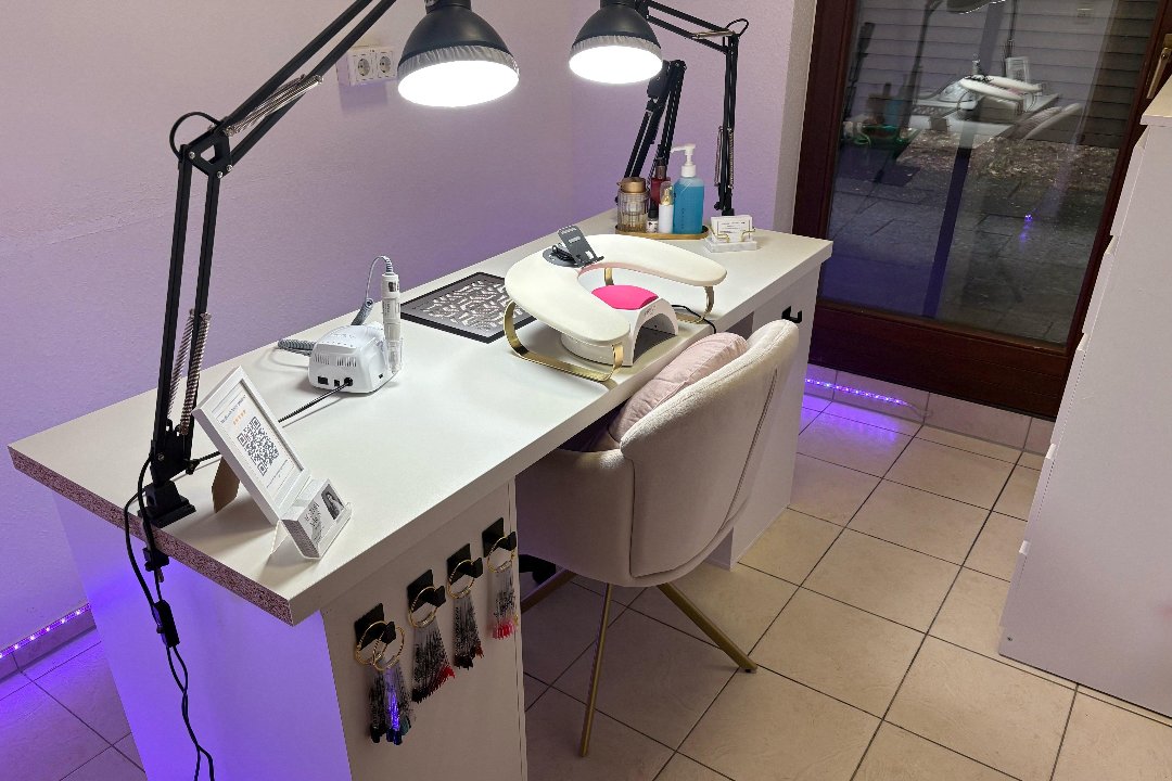 Aesthia Nails by Giota, Kornburg, Worzeldorf, Nürnberg