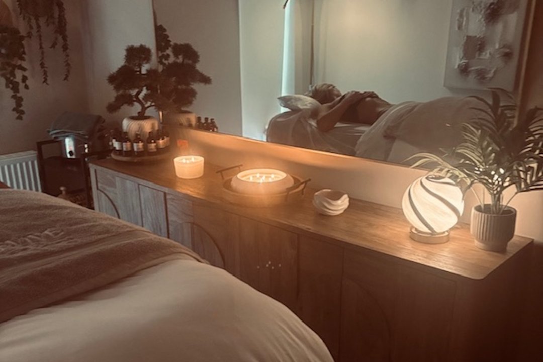 Revive Massage & Wellbeing, Kilmarnock, Ayrshire