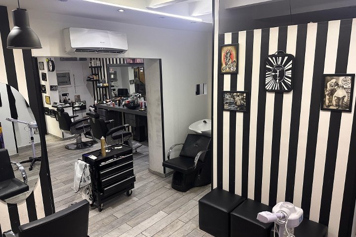Corrado Barbiere - Barbier Napoli - Photo de galerie - OneBooking