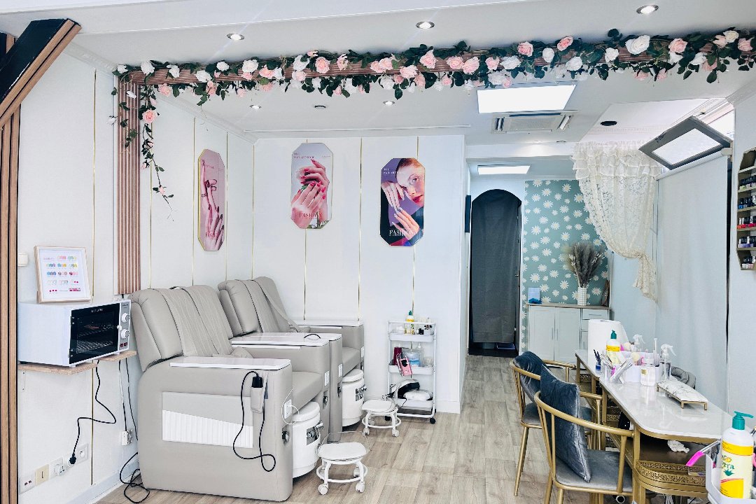 Éclat Nails, Le Perreux-sur-Marne, Val-de-Marne