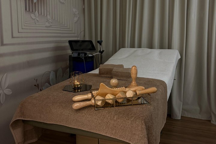 For Me Beauty Center - Onglerie Volla (NA) - Photo de galerie - OneBooking