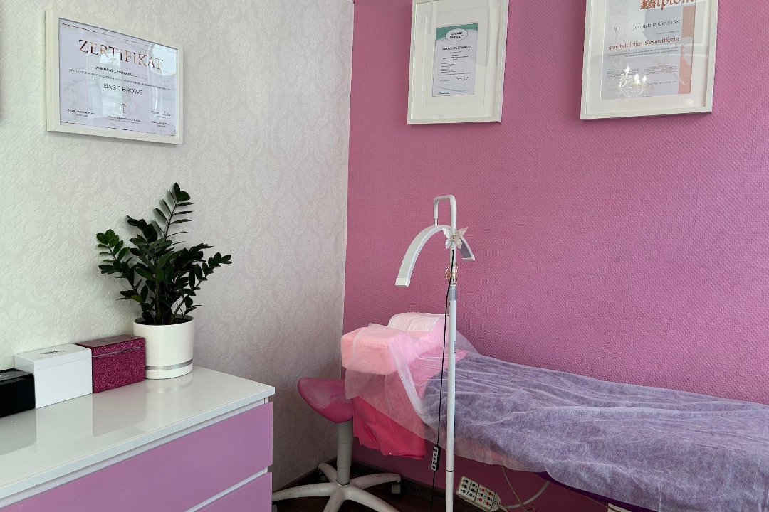 Maryna Sheikhova Waxing & Lashes, Gallus, Frankfurt am Main