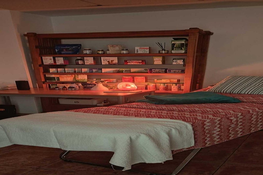Sara Reverté - Reflexología & Naturopatía, Carrer del Vallespir, Barcelona