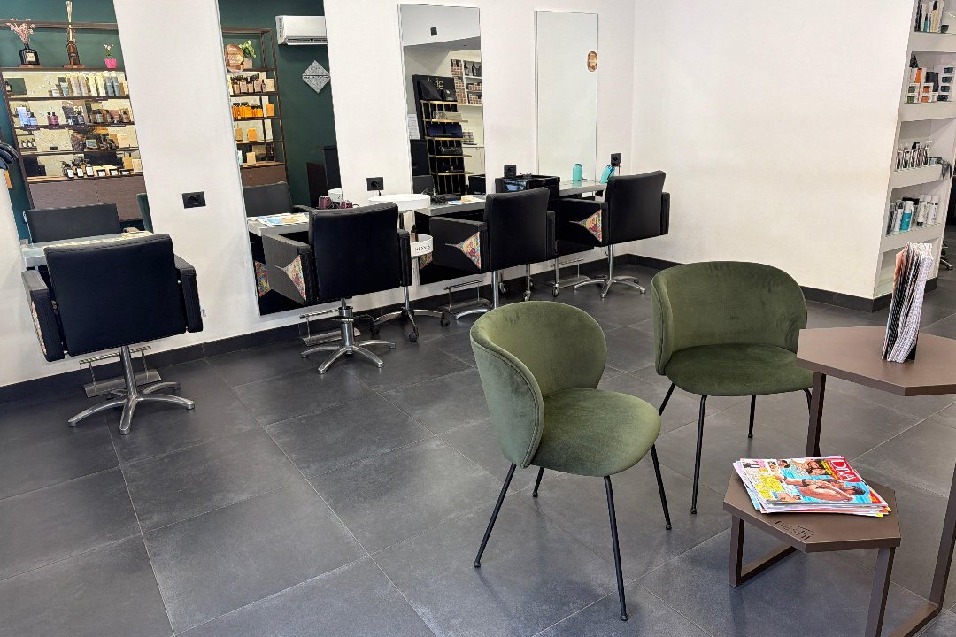 Chiocchetti Hair Lab - Pompei, Pompei, Campania