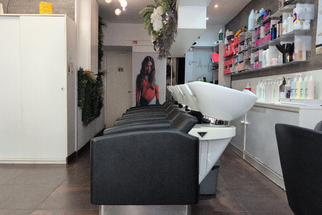 Célia Nails, Saxe Roosevelt, Lyon