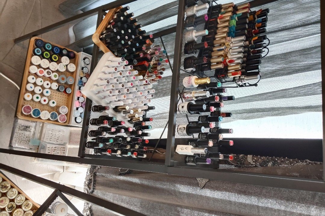Nagelstudio Ferstl, Alser Straße, Wien