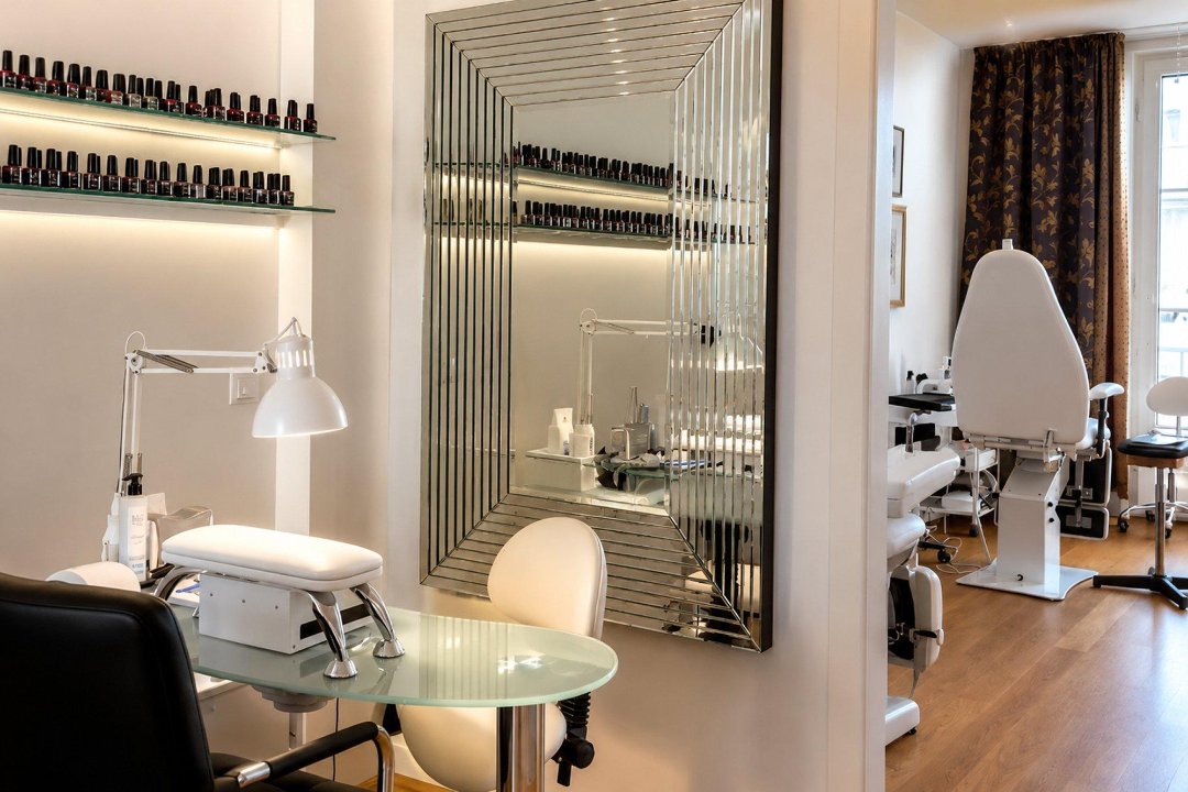 Zhanna Nails, Herrengasse, Wien