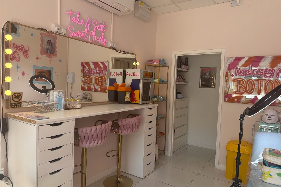 Doll Haus by LJ, Wickford, Essex