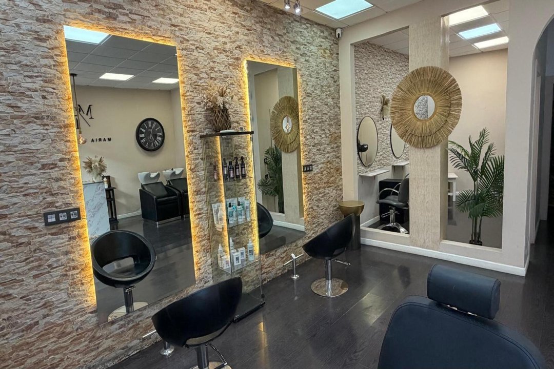 Maria Torres Hair Beauty, La Cruz, Granada