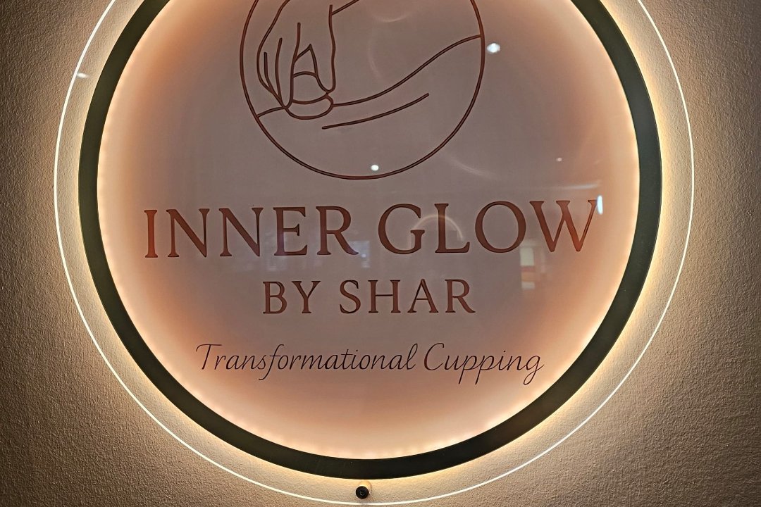 InnerGlowbyShar, Cornelis van Uitgeeststraat, Noord-Holland