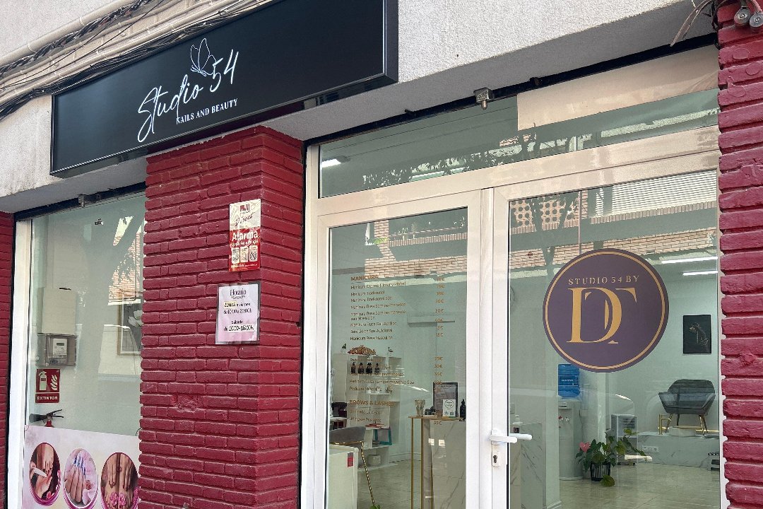 Studio 54 Nails & Beauty, La Florida, Provincia de Barcelona