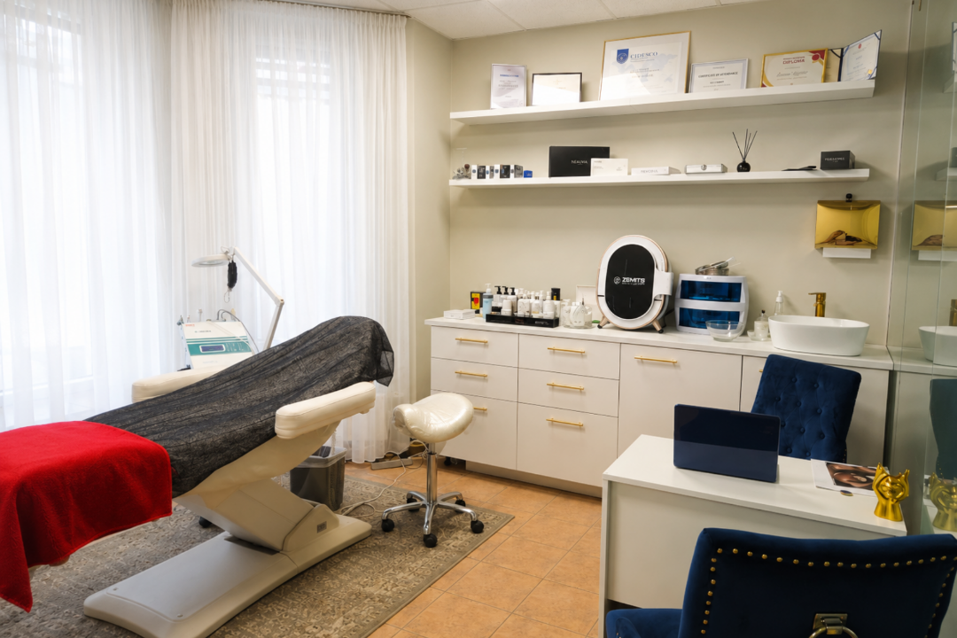 MEDISKIN Kosmetologe Jurgita Eglinskė, Miesto centras, Šiauliai