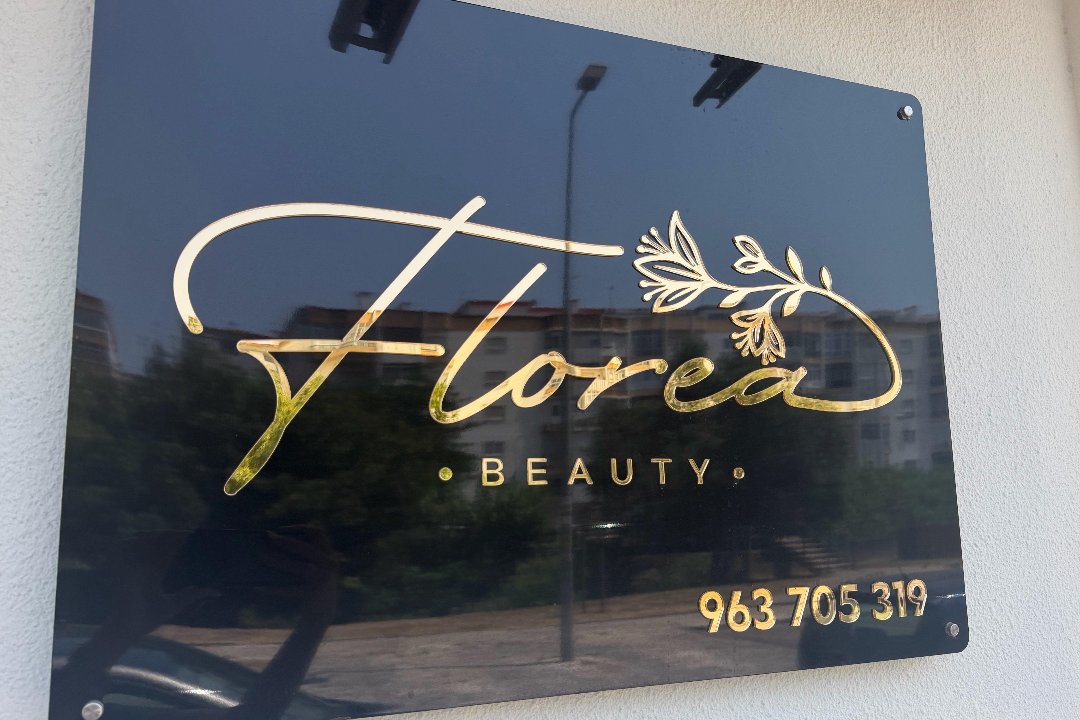 Florea Beauty, Amadora