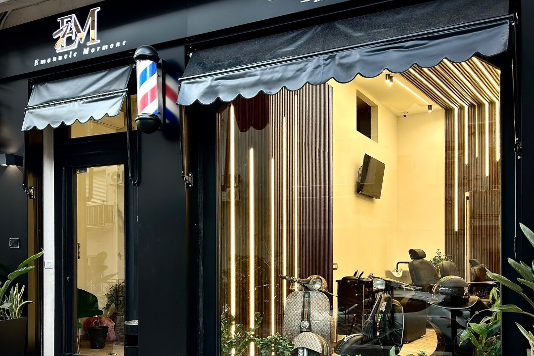 Emanuele Mormone Barberia Raf 2, Via dell'Epomeo, Napoli