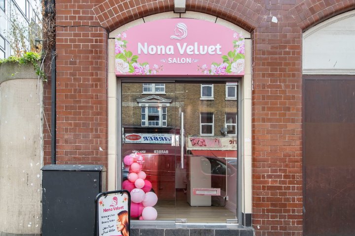 Nona Velvet Salon - Coiffure London - Photo de galerie - OneBooking