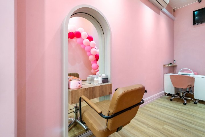 Nona Velvet Salon - Coiffure London - Photo de galerie - OneBooking