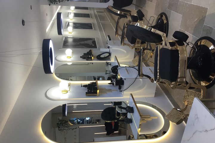 HN Beauté - Coiffure Paris - Photo de galerie - OneBooking